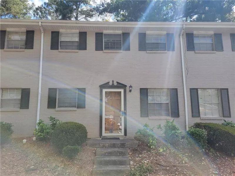 4701 Flat Shoals RD, Union City, GA 30291