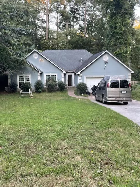 Atlanta, GA 30337,4670 Janice DR