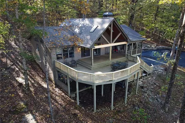 215 Sanderlin Mountain DR N, Big Canoe, GA 30143