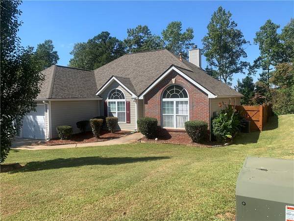 3152 Berthas Overlook, Douglasville, GA 30135