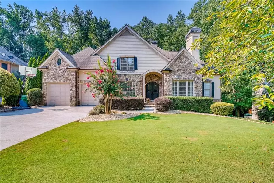 5765 Lake Heights CIR, Johns Creek, GA 30022