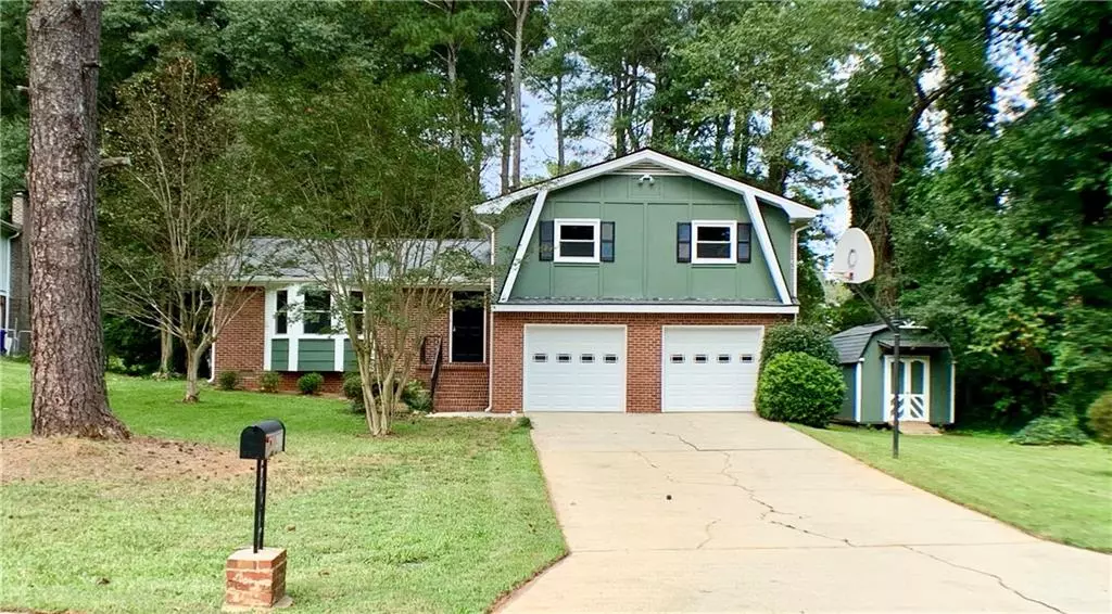 4070 Rue Dartagnan, Stone Mountain, GA 30083