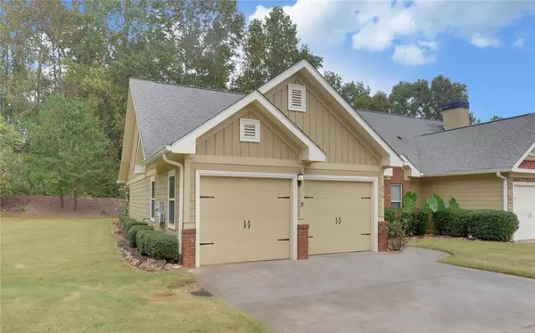 Dahlonega, GA 30533,370 SUMMIT DR #D104