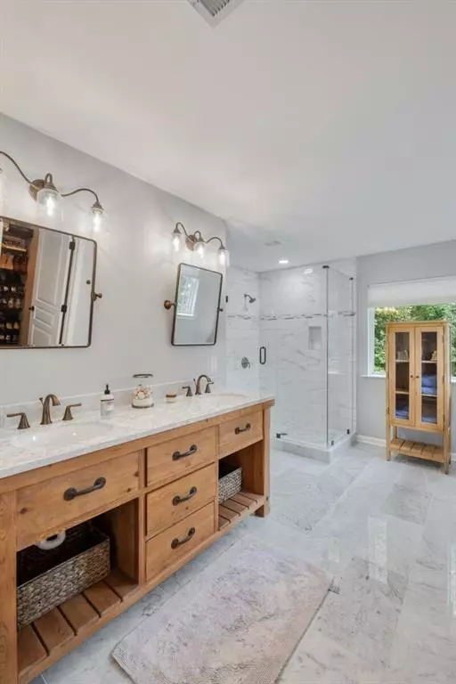 309 Stream Side PASS, Woodstock, GA 30188