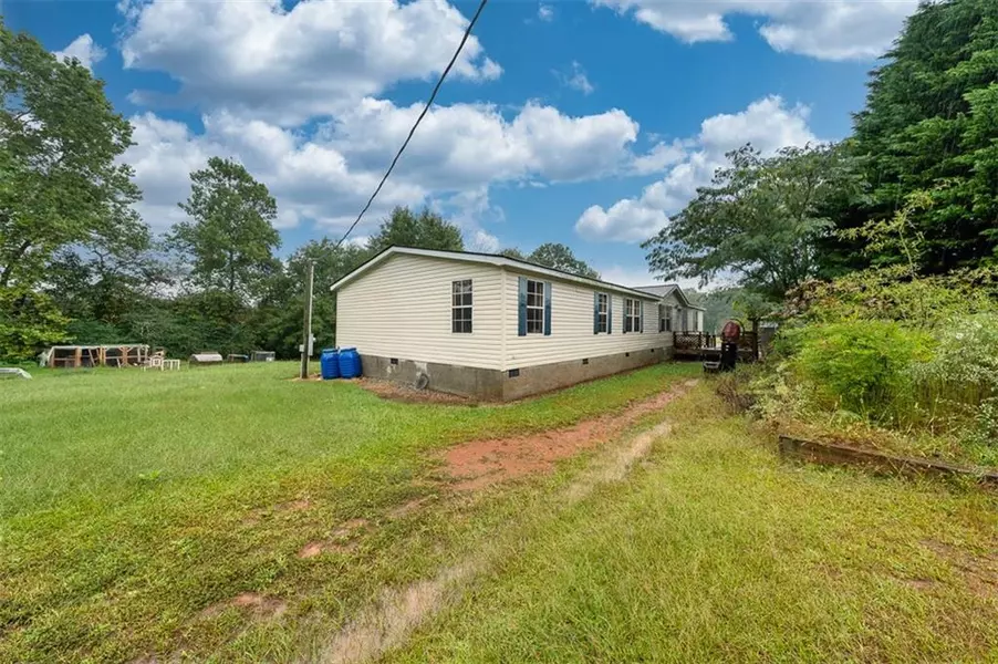 6647 Edwards RD, Murrayville, GA 30564