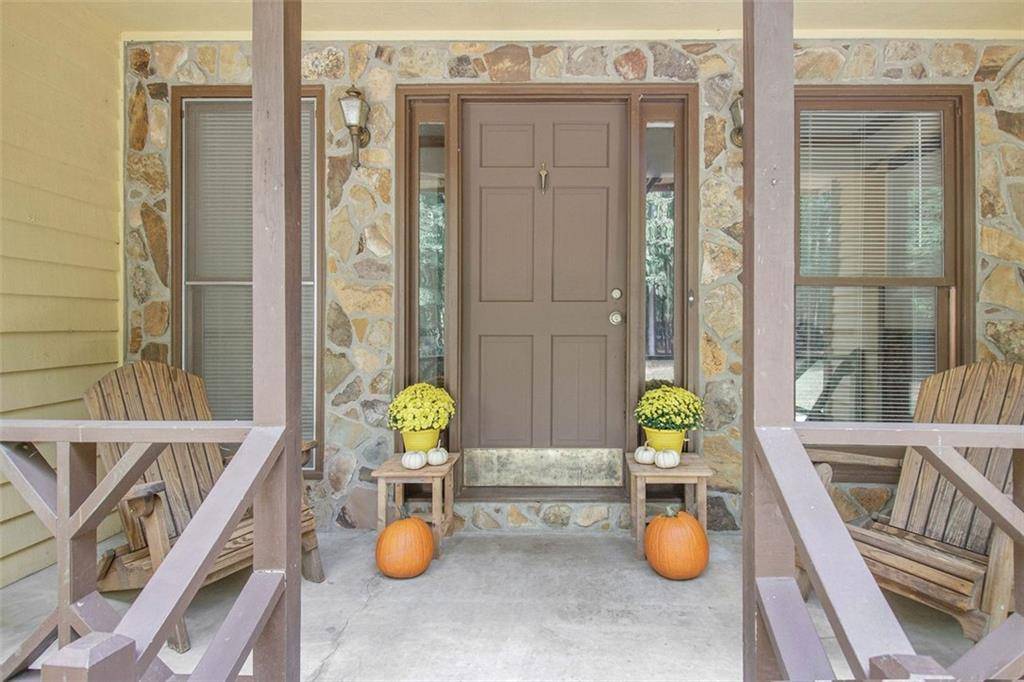 Hampton, GA 30228,10992 TWELVE OAKS CT