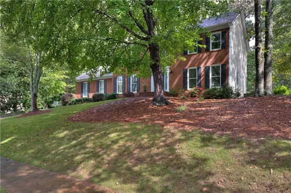 Roswell, GA 30075,4180 Greenwood TRCE NE