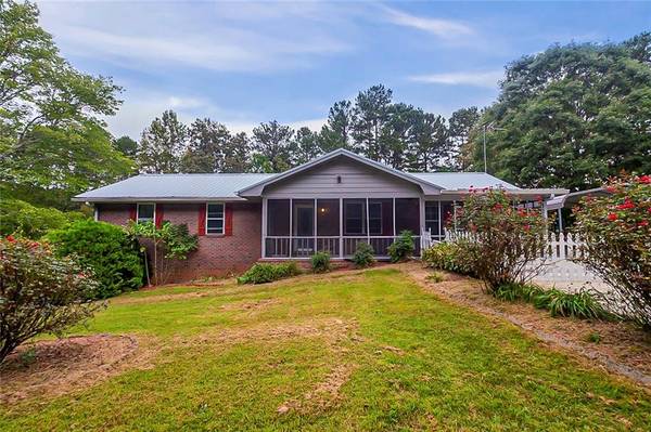 120 Whispering Pines DR, Dallas, GA 30157