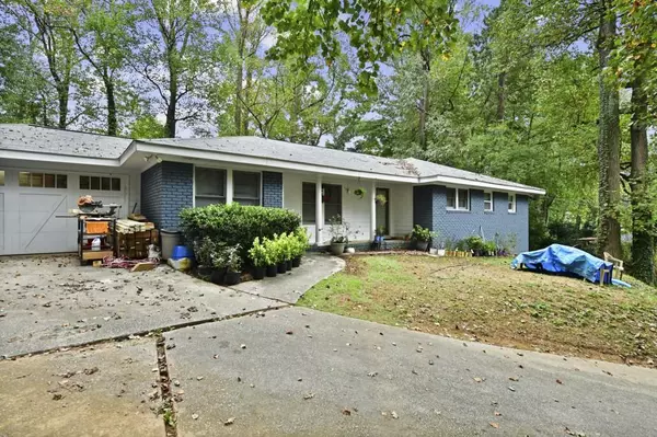 Atlanta, GA 30328,495 Valley LN NE