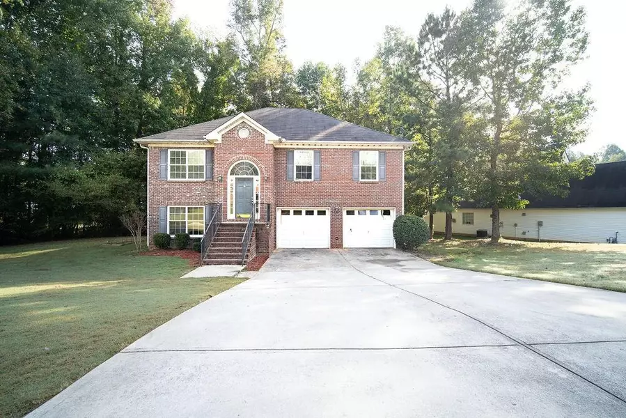 35 Cascade CT, Covington, GA 30016