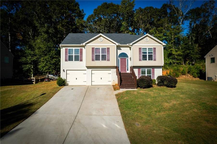 322 Centennial DR, Bethlehem, GA 30620