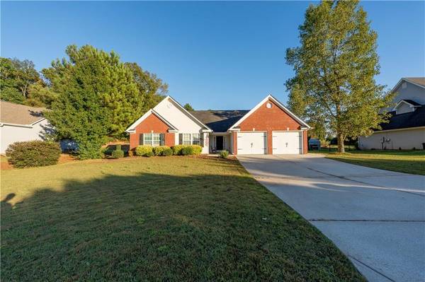 107 Hampton Oaks CIR, Villa Rica, GA 30180