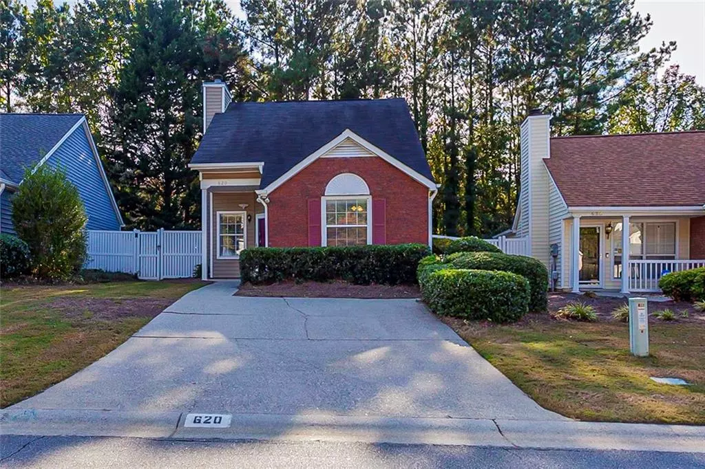 Alpharetta, GA 30022,620 Crossbridge