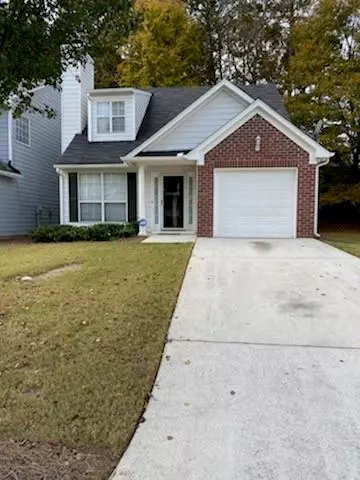 712 Hillandale LN, Lithonia, GA 30058