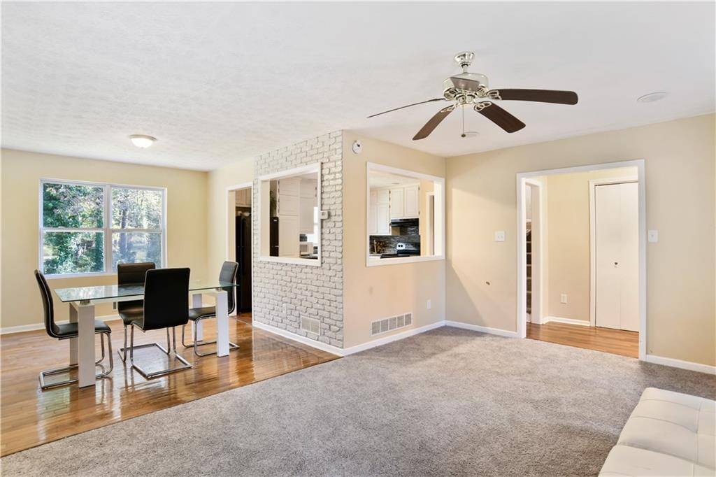 Conyers, GA 30012,843 Ray DR NW