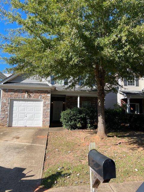 11181 Aliyah DR, Hampton, GA 30228