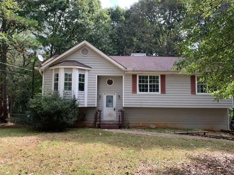 140 Lazy Hollow LN, Covington, GA 30014