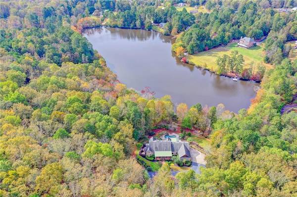 6744 Anderson Lake RD, Dawsonville, GA 30534