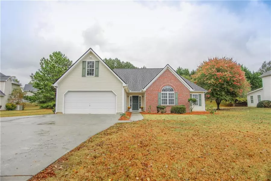 551 Bradford Place Court, Loganville, GA 30052