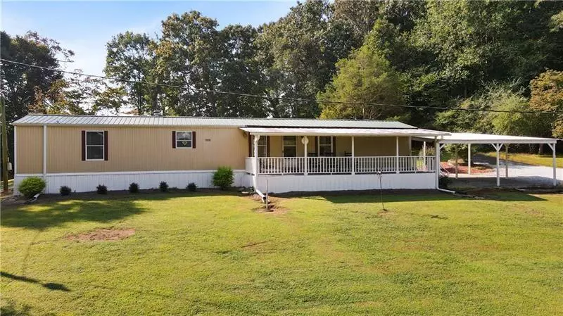 274 Silver Dollar RD, Maysville, GA 30558