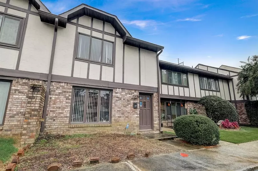 1202 Ashborough TER SE #B, Marietta, GA 30067