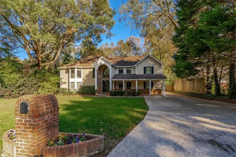 305 Brook DR, Atlanta, GA 30328