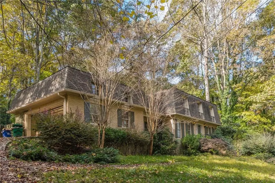 2282 Deer Ridge DR, Stone Mountain, GA 30087