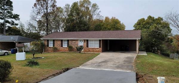 2427 BRIT LN, Douglasville, GA 30135