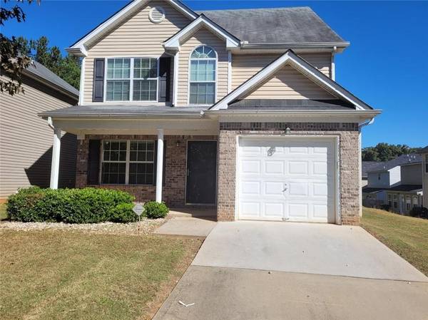 11104 Aliyah DR, Hampton, GA 30228