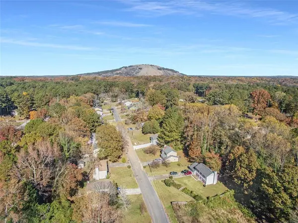 Stone Mountain, GA 30087,500 SHERWOOD CIR