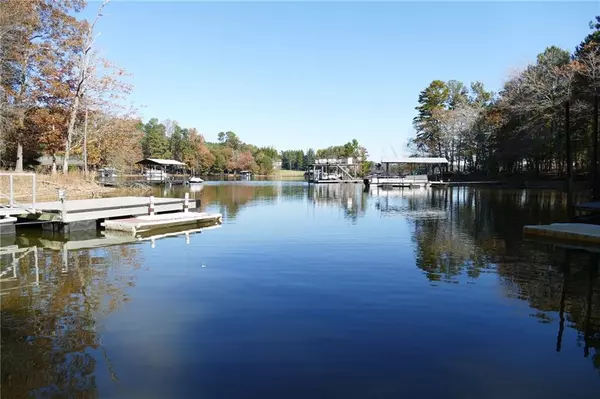 Gainesville, GA 30506,2804 Village CT