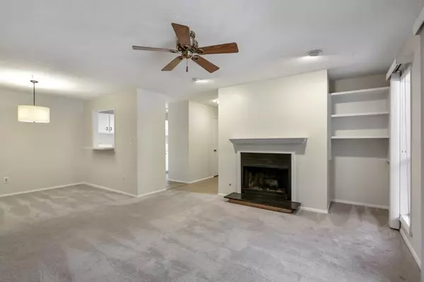 Sandy Springs, GA 30350,507 Woodcliff DR #507