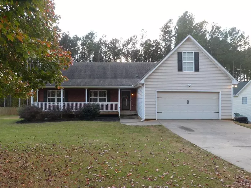 104 Laurel LN, Social Circle, GA 30025