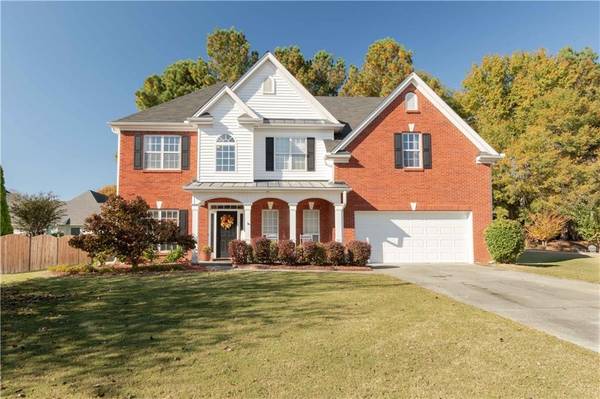 225 Graymist LN, Loganville, GA 30052