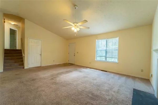 Woodstock, GA 30188,1208 W Wylie Bridge RD