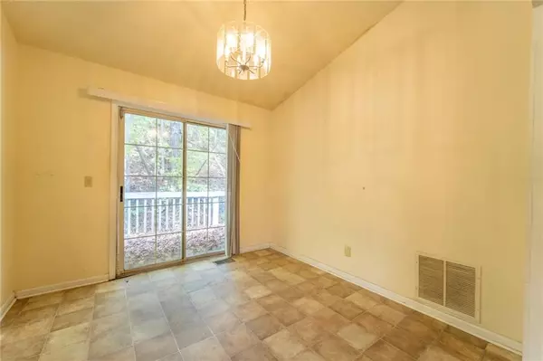 Woodstock, GA 30188,1208 W Wylie Bridge RD