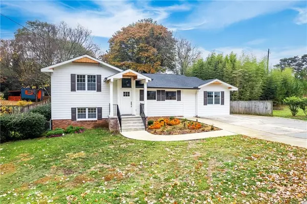 Decatur, GA 30033,1635 Spruce Valley DR