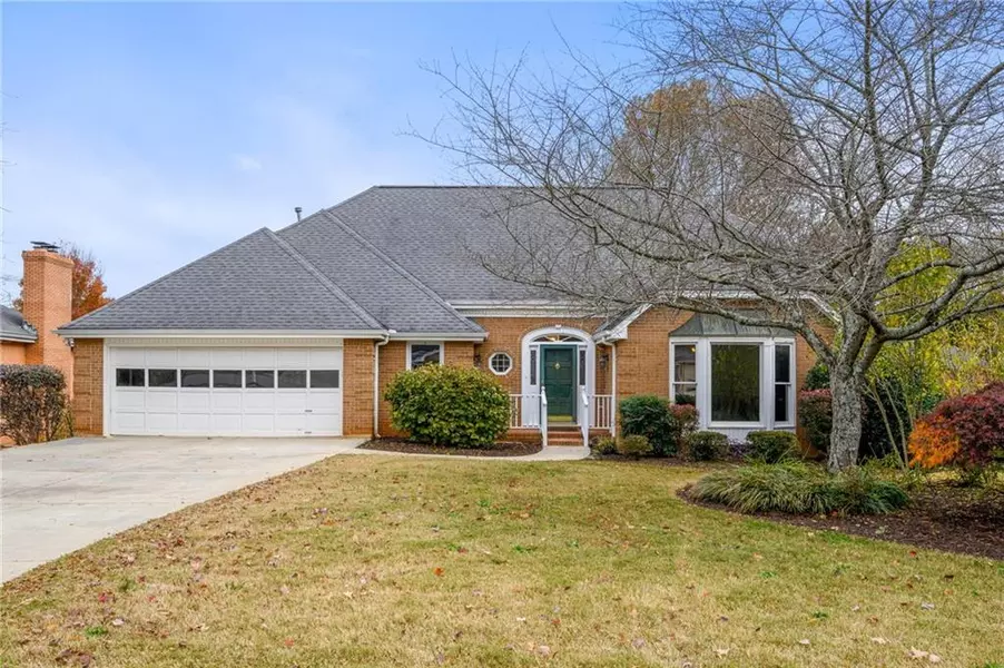 365 Carybell LN, Alpharetta, GA 30004