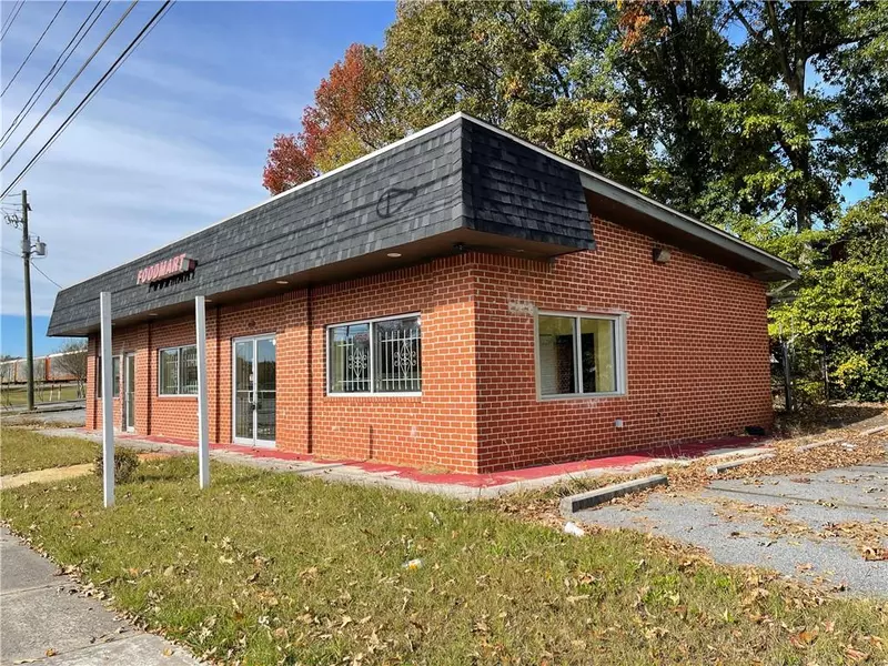 868 Forest Pkwy, Forest Park, GA 30297