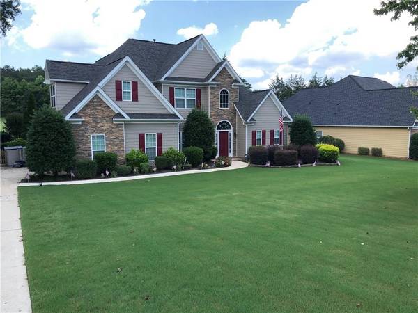 133 Country Club LN, Hiram, GA 30141