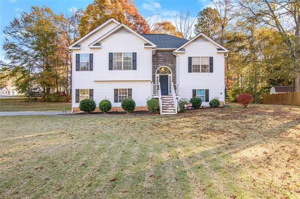 11 CEDARS GLEN CIR, Villa Rica, GA 30180