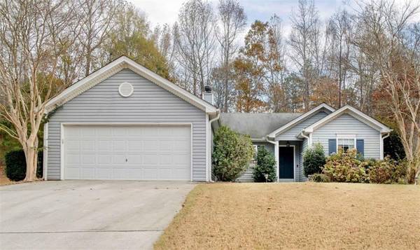 128 Ridgecrest DR, Douglasville, GA 30134