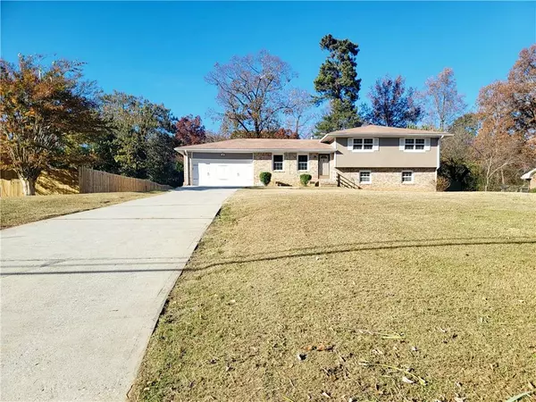 2071 N Oak Drive, Lawrenceville, GA 30044