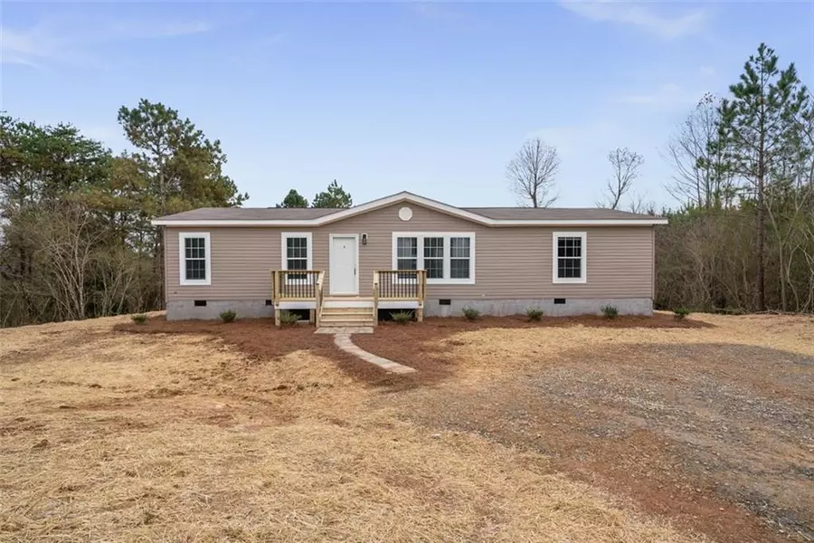 79 Young LOOP, Fairmount, GA 30139