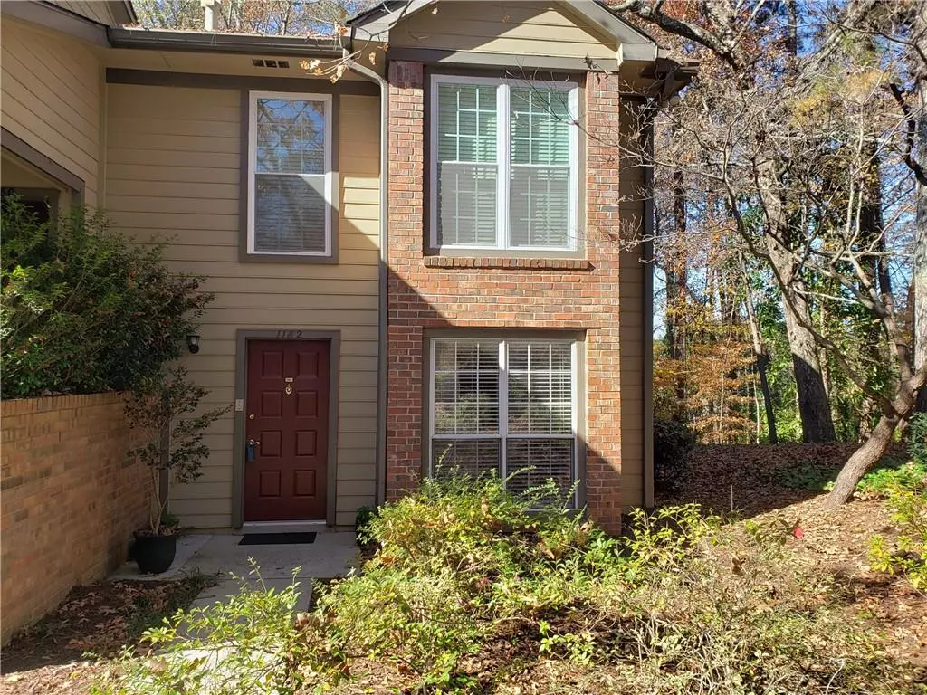 Atlanta, GA 30324,1182 Weatherstone DR NE