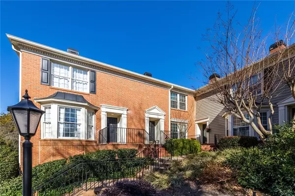 68 Mount Vernon Circle, Sandy Springs, GA 30338