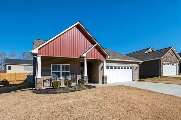 Alto, GA 30510,523 Highland Pointe DR