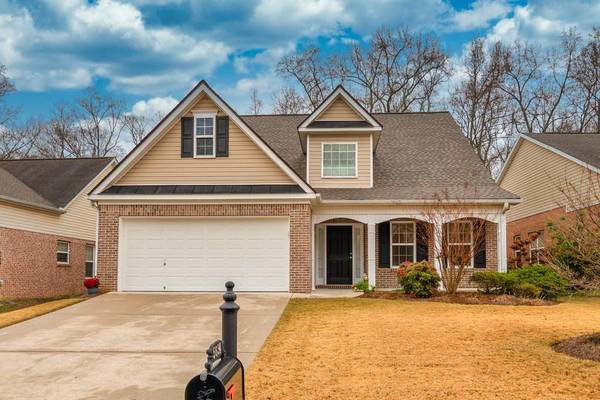 5634 Ashmoore CT, Flowery Branch, GA 30542