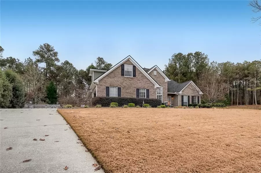 2524 Cedar WAY, Loganville, GA 30052