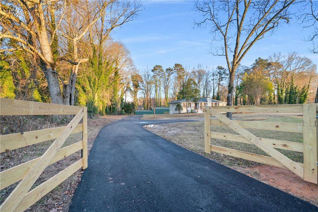 Alpharetta, GA 30004,1705 Holbrook Campground RD